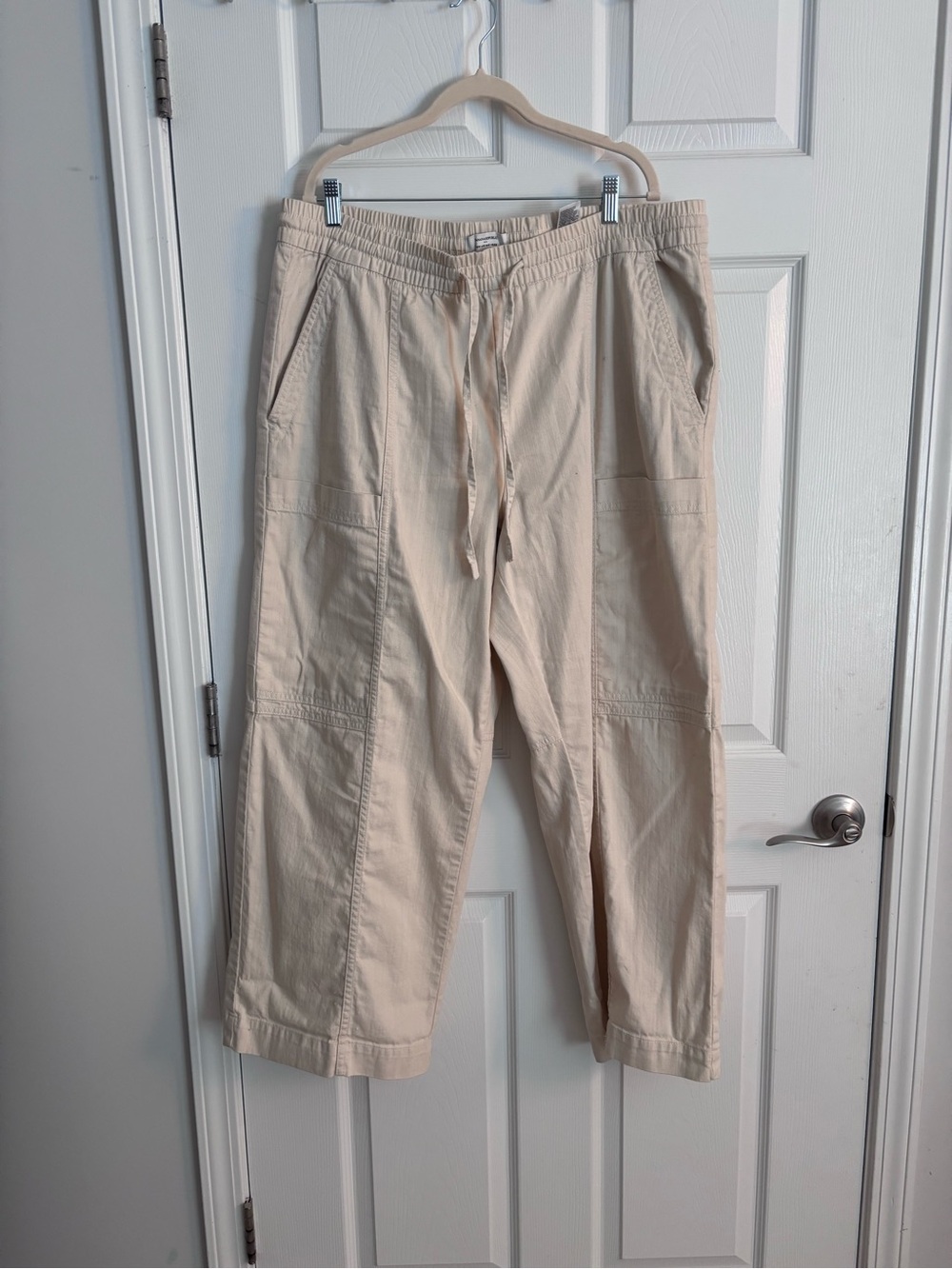 Banana Republic Factory Light Beige Drawstring Cargo Trousers